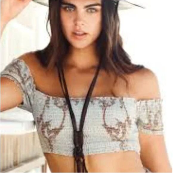 Moda Baronessa Womens Malibu 100% Silk Cap Crop Top Smocked Coastal‎ Size Large - Picture 6 of 6